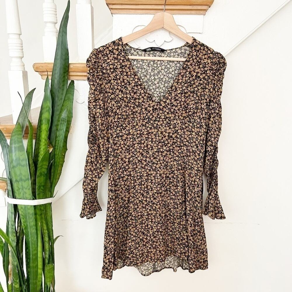 Zara Black Yellow Ditsy Floral Print Long Sleeve V-Neckline A-Line Dress Size M